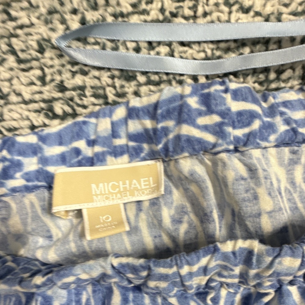 Michael Kors Womens Abstract Blue White Long Sleeve Romper One-Piece Size 10 - Picture 3 of 16